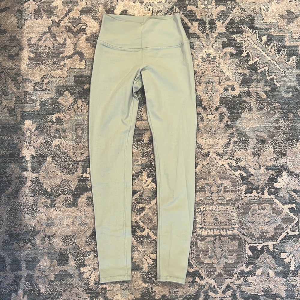 Alo Yoga Light Green Leggings
